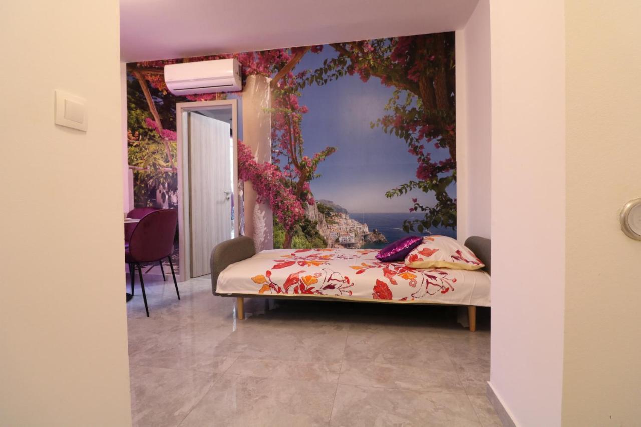 Klaudia Daire Pula Dış mekan fotoğraf